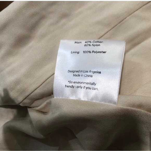 Fame and Partners Romantic rosettes long lace dress - Picture 14 of 15